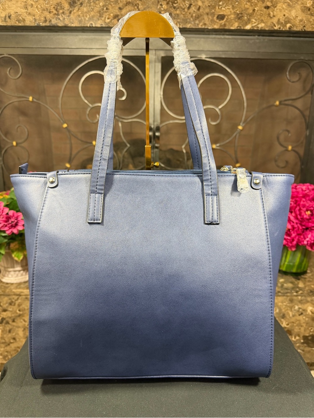 Christian Lacroix Blue Leather Tote with Logo Tag - Picture 6 of 10
